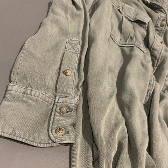 American Eagle Outfitters Shirt - Picture 5 of 5